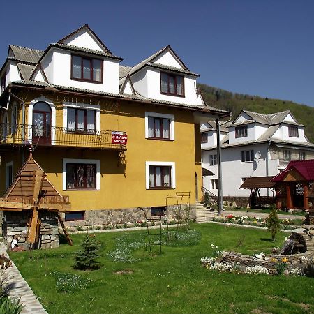 Guest House U Myrona Jaremče Exteriér fotografie